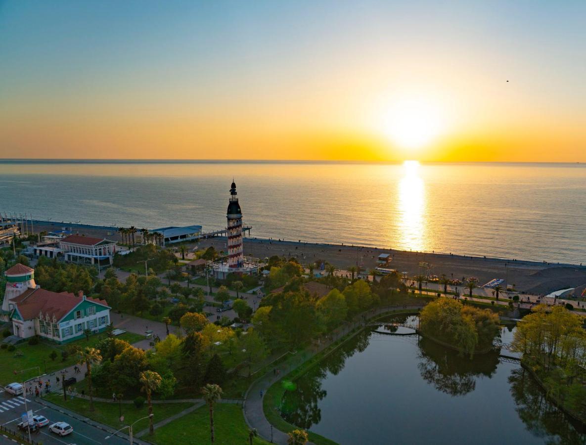 Luxury Sea View Orbi City Batumi Eksteriør bilde